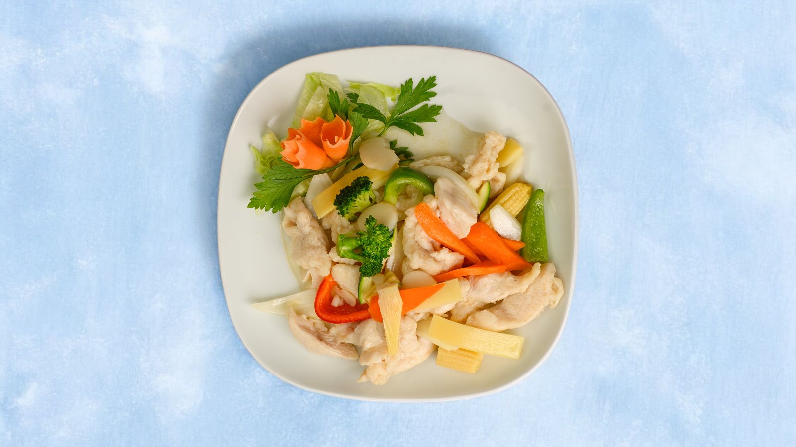 42. Svinefilet Chopsuey